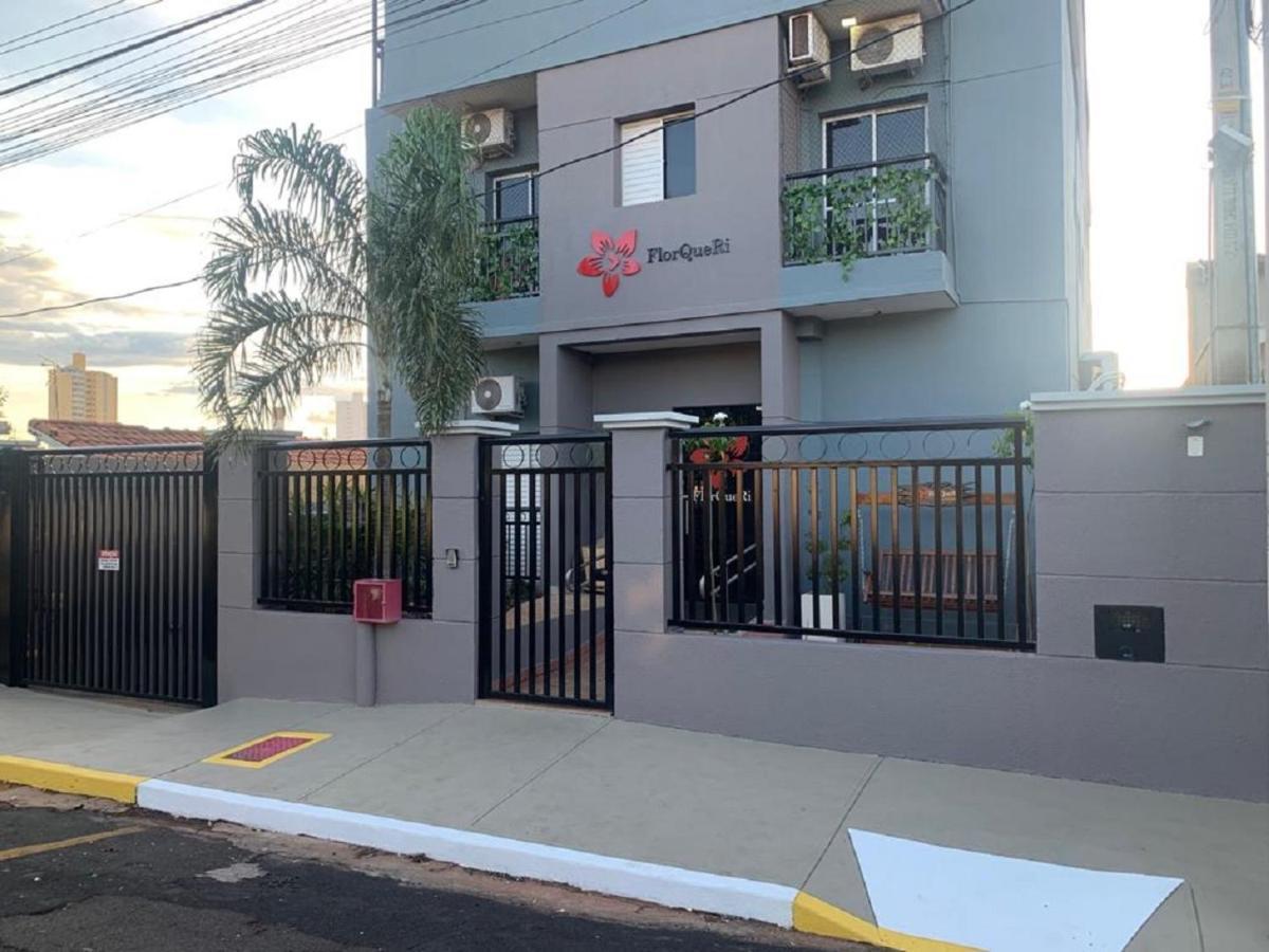 Flor Que Ri - Flats Mobiliados Na Melhor Localizacao Olímpia Zewnętrze zdjęcie